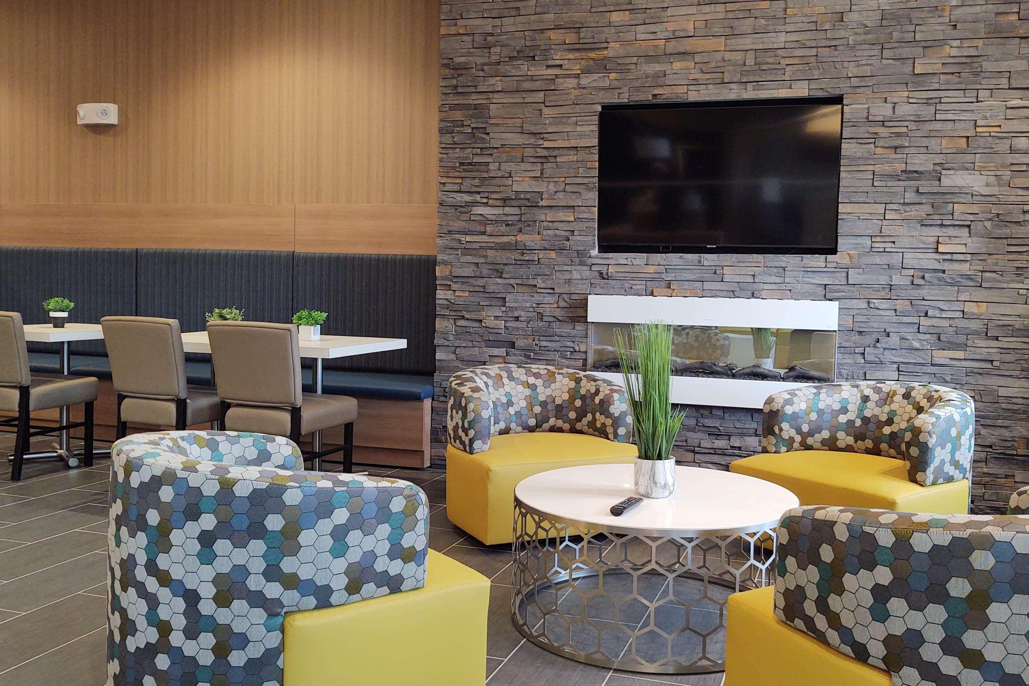 Microtel Inn & Suites By Wyndham Liberty/Ne Kansas City Area Экстерьер фото
