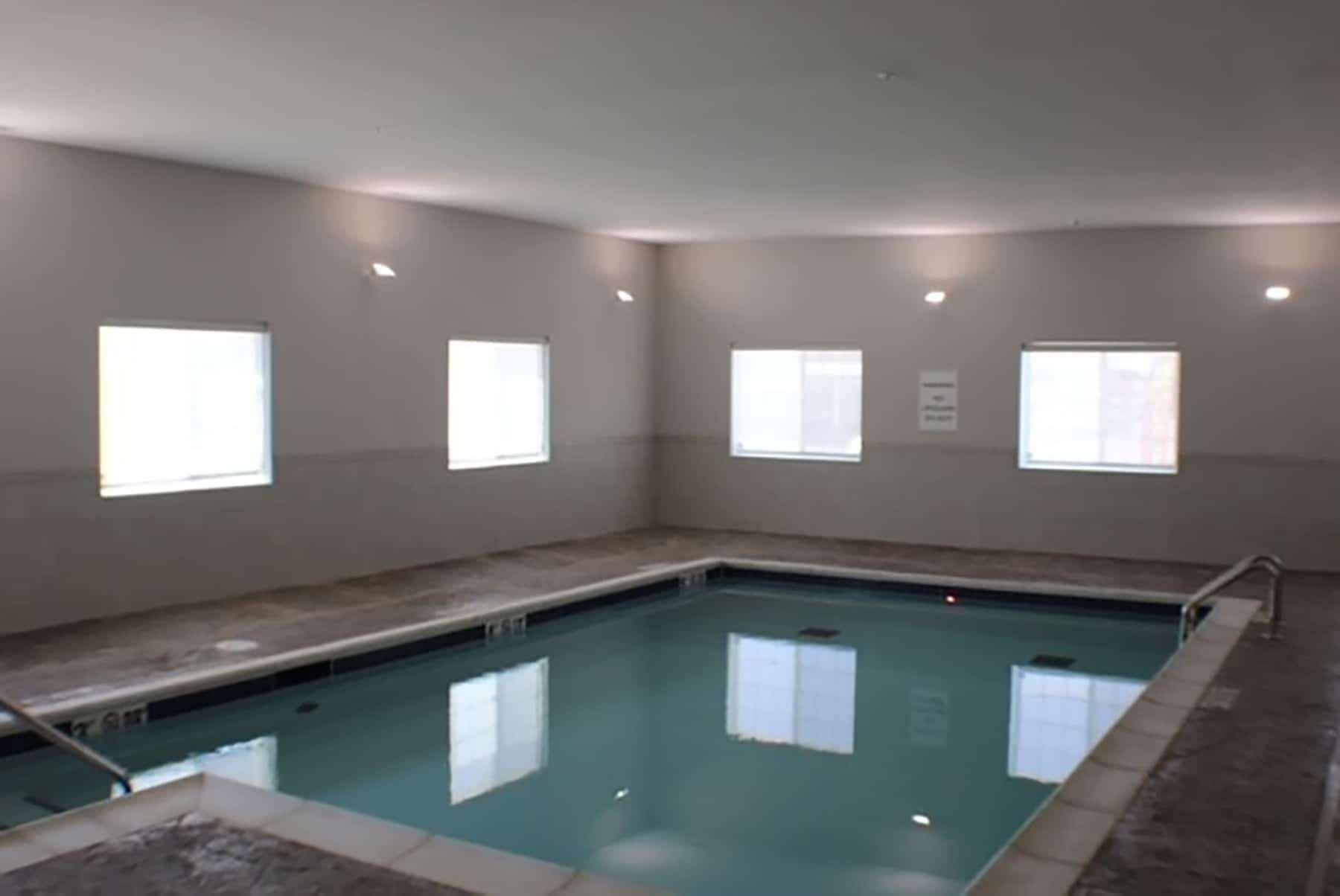 Microtel Inn & Suites By Wyndham Liberty/Ne Kansas City Area Экстерьер фото